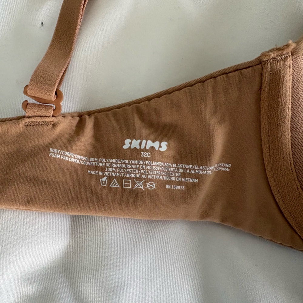 NWT Skims fits everybody T shirt bra 32c Color Ochre - Picture 4 of 4